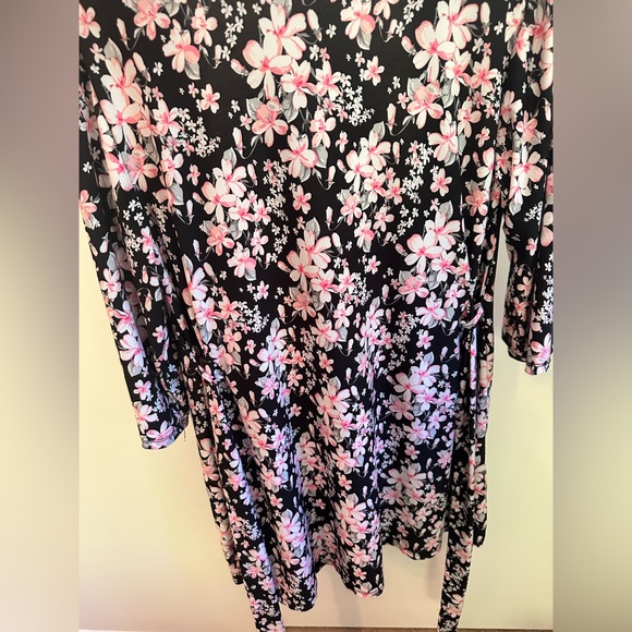 René Rafé Super Soft Robe - Picture 2 of 3